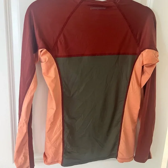 Patagonia Women's Crew Top - Rust & Black - Picture 3 of 4